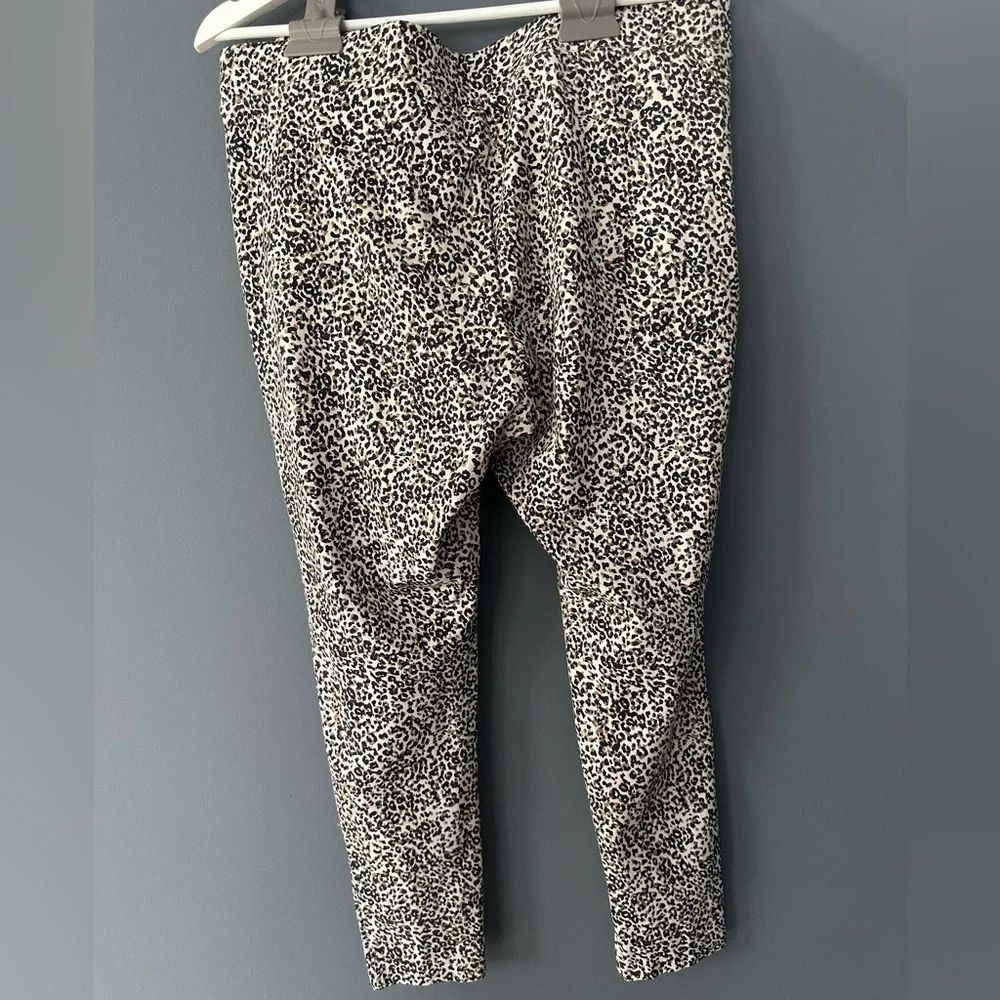 Old Navy Womens Sz XL Pants Animal Print Plus Stevie High Rise Rayon Blend - Picture 3 of 5